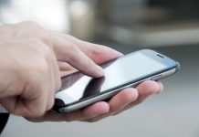 El mercado mundial de teléfonos inteligentes crece un 1% pese a las presiones de costos