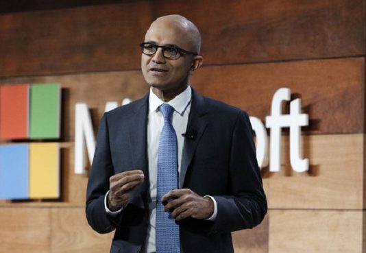 Microsoft refuerza apuesta a OpenAI en la nube Azure poniendo en la mesa US$10K millones en inversión