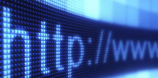 Web en crisis entre noticias falsas y privacidad, Berners-Lee: «Sé optimista, se ‘Solid’ «