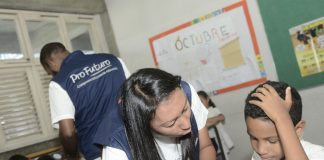 Fundación Telefónica Movistar despliega equipamiento de ProFuturo en escuelas del país
