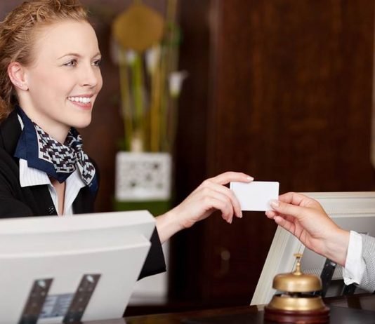 Kaspersky descubre campaña de malware dirigida al sector hotelero para robar datos de tarjetas de crédito