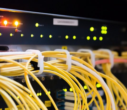 Banca y Telecomunicaciones reciben soporte técnico las 24 horas durante cuarentena