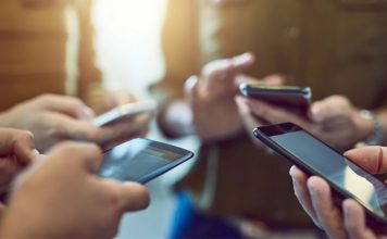 El mercado de smartphones en América Latina crece 2% en 2T2025, con fuerte impulso de Xiaomi y Honor