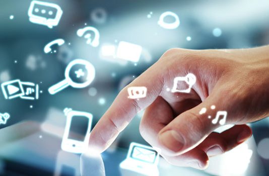 Marcos regulatorios obsoletos: una amenaza para el desarrollo digital