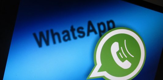 WhatsApp prueba etiquetas de identificación para contenidos generados por IA