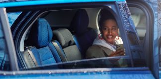 Lynk & Co lanza un vehículo que utiliza conectividad móvil IoT de Orange Business Services