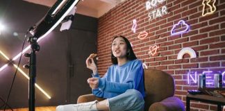 Las relaciones “parasociales» con influencers florecen en todo el mundo durante la pandemia