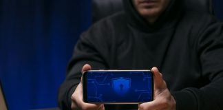 Cibercriminales suplantan a un banco en redes sociales y toman control del celular de sus víctimas