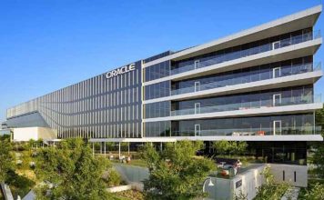 Oracle estrena el servicio de IA generativa en la nube para ayudar a empresas a desplegar y afinar modelos lingüísticos