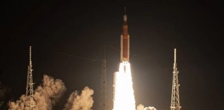 El Artemis 1 de la NASA ha despegado hacia la Luna