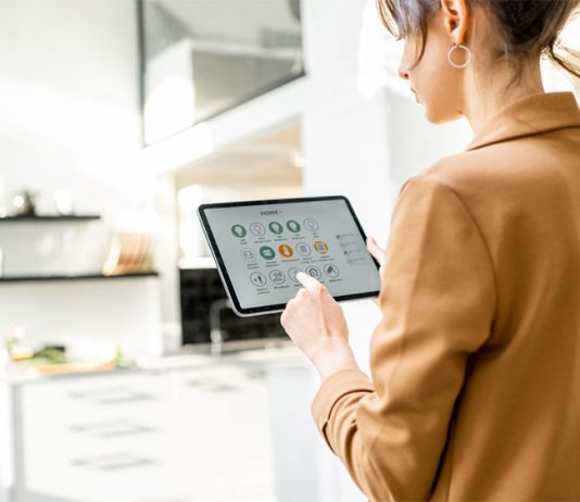 Sólo 46% de las mujeres protege los dispositivos inteligentes del hogar