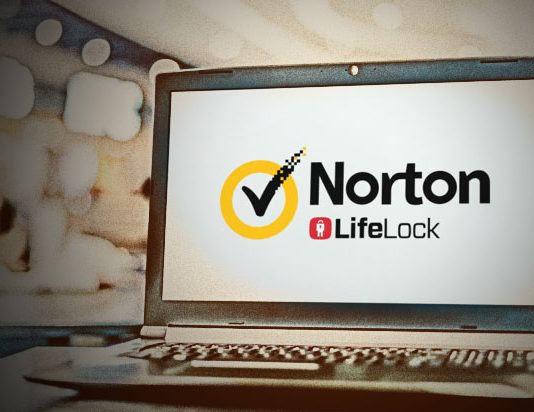 Importante brecha de seguridad deja al descubierto los nombres de usuario y contraseñas del Norton Password Manager