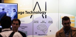 Estudiante estadounidense crea aplicación que desenmascara texto escrito por IA