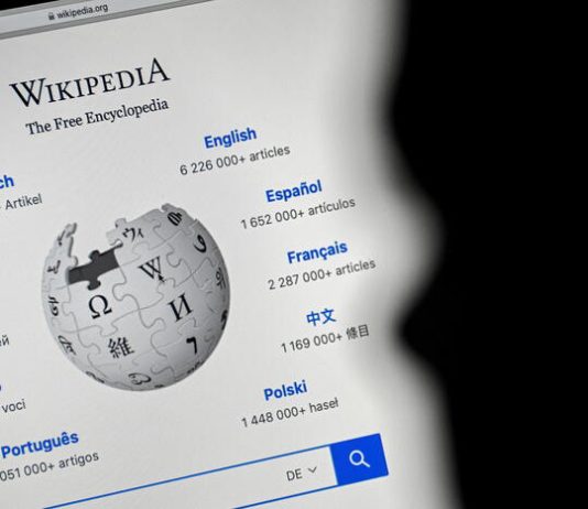 Wikipedia en riesgo de huelga por la renuncia potencial de setecientos voluntarios
