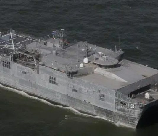 Armada estadounidense recibe un buque que puede operar de forma autónoma hasta 30 días