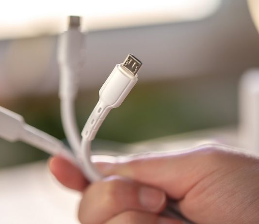 Hyundai corrige vulnerabilidad que permite robar autos con un cable USB
