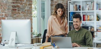 Soluciones para la gestión de experiencias impulsadas por IA