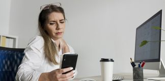 Estas son las ofertas de empleo falsas que circulan por WhatsApp