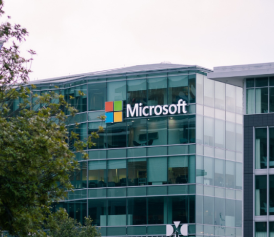 Microsoft busca liderar el ecosistema de la IA con el lanzamiento de Project Solara