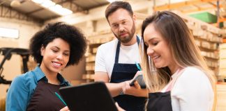 Tres formas en que la IA generativa ha cambiado el juego de la experiencia del cliente