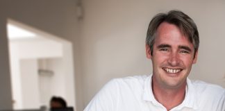 «Surf es la web social hecha realidad», destaca CEO de Flipboard