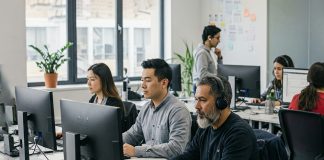 Consumo de contenido para adultos en el trabajo eleva riesgos de ciberseguridad en la región