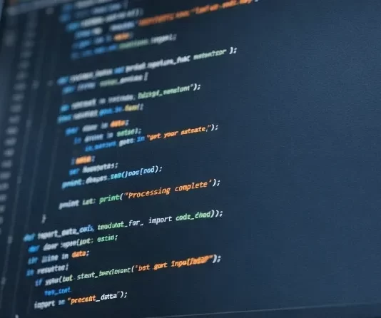 Cursor presenta Composer 2, su modelo orientado a programación más robusto hasta la fecha