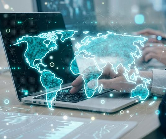 Envíos globales de PCs crecieron 3% en el 1T26 a medida que surgieron impactos en la cadena de suministro