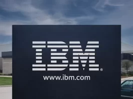 Resultados mixtos en IBM: caída en infraestructura y avances en software, IA y cuántica
