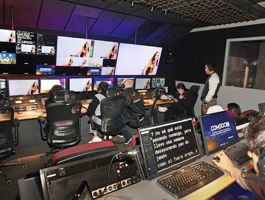 Comunicación Social UCAB saltó a la era digital con la renovación integral de su estudio de TV