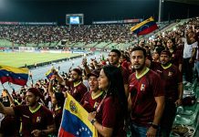 Los peligros detrás del trend de IA que ubica a los aficionados en los estadios