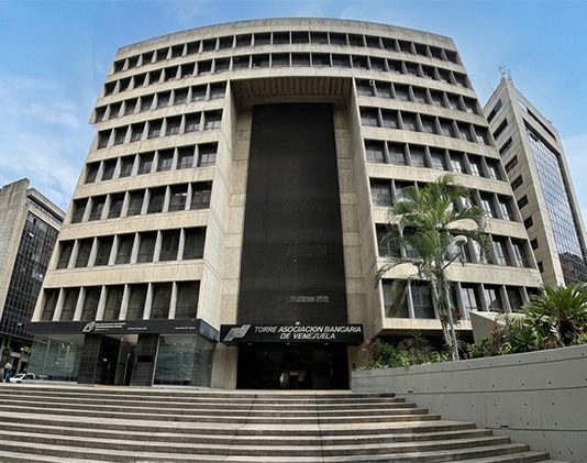 Asociación Bancaria de Venezuela promueve informe de la ONCDOFT sobre prevención de riesgos