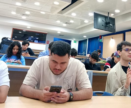 ESET llega a Universidades de Caracas y advierte la falta de 5 millones de expertos en ciberseguridad