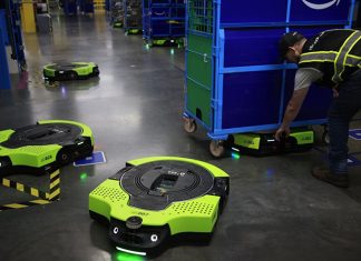 Amazon presenta nueva generación de Proteus, el robot autónomo capaz de interactuar con los empleados