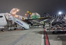 Sector privado brasileño refuerza el puente aéreo humanitario tras el sismo en territorio venezolano