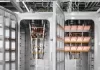 IBM conecta sus primeros sistemas criogénicos modulares en ruta hacia la computación cuántica tolerante a fallos