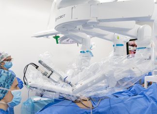 La tecnología quirúrgica asistida por robot suma un nuevo sistema en Caracas